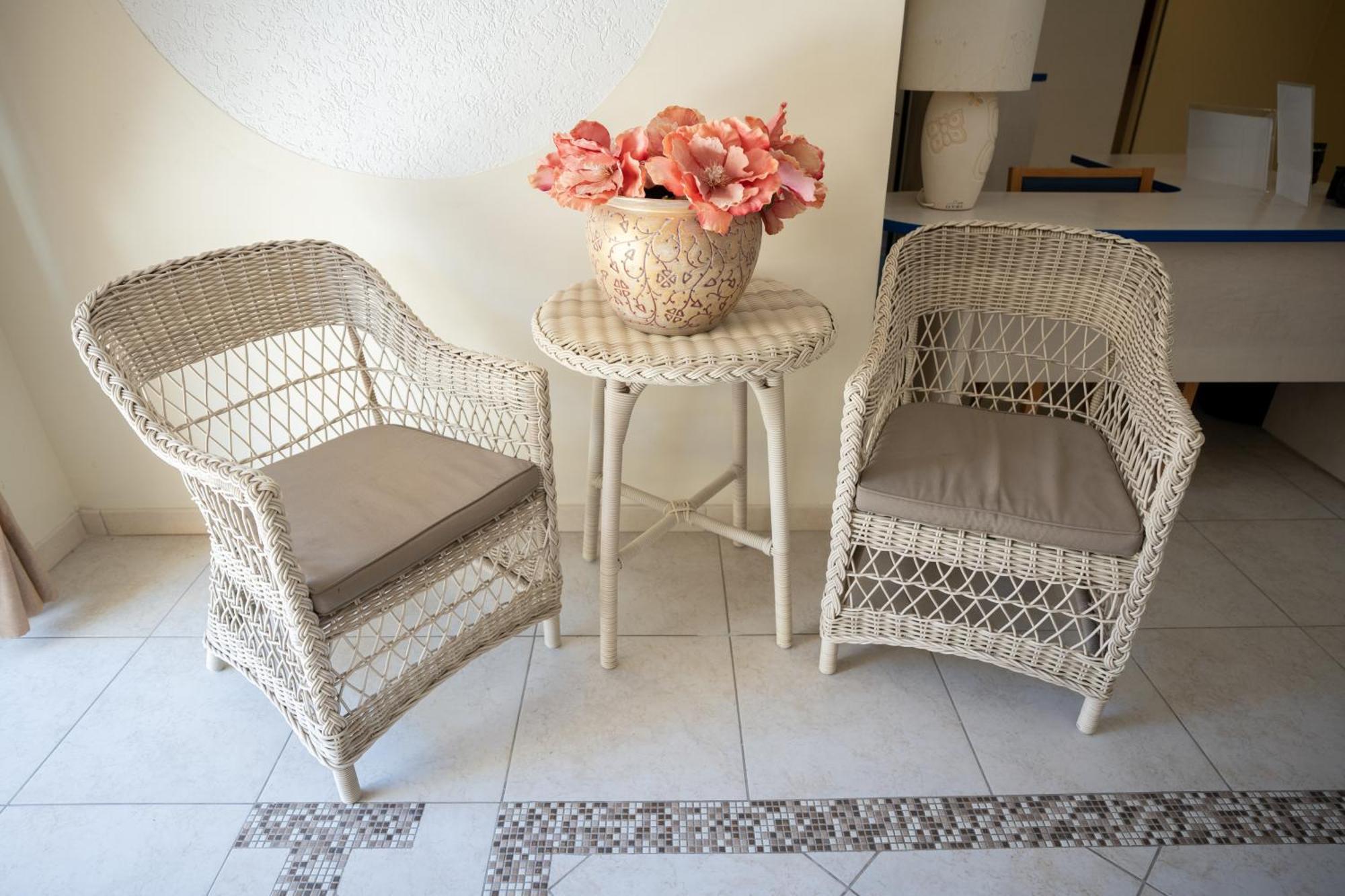 Hotel Petite Fleur Алба Адриатика Екстериор снимка
